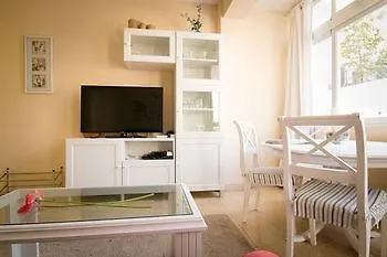 Apartment Holidays 2 *